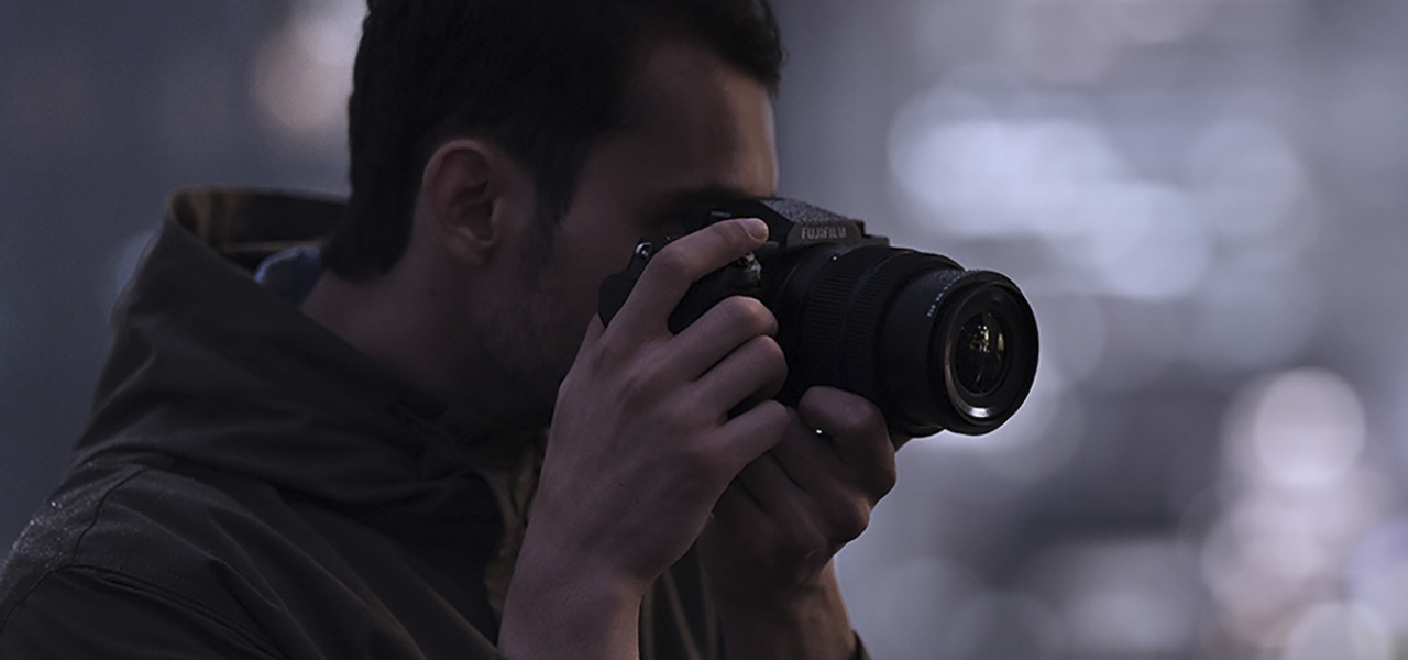超高画素・高解像の撮影を手のひらサイズで。超軽量ミラーレスデジタルカメラ「GFX50S II」|FUJIFILM