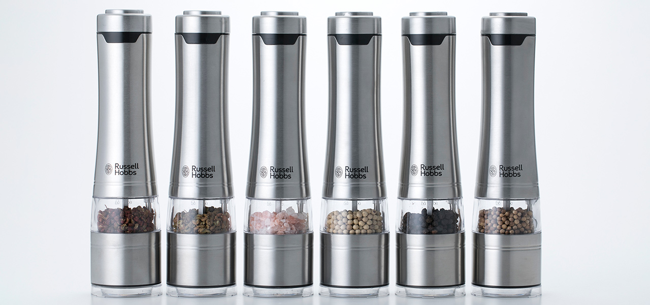 挽きたて胡椒の立ち上るような香りで料理を一気にランクアップさせる“美しい電動ミル”｜Russell Hobbs