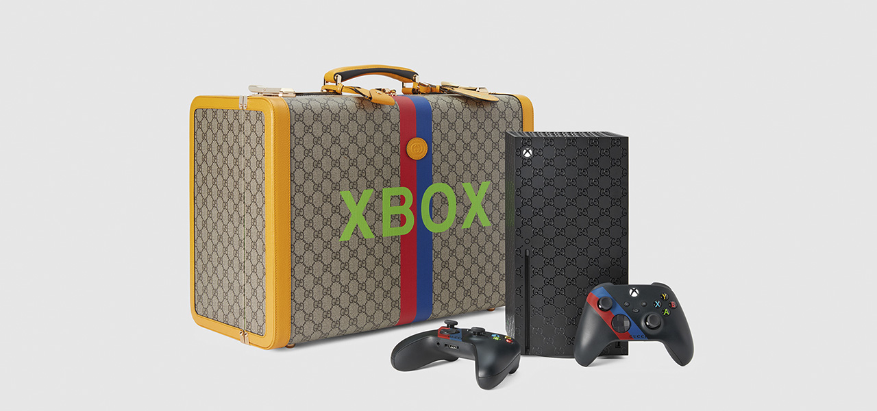 グッチとXbox それぞれのアニバーサリーを記念し、スペシャルなゲーム機「Gucci Xbox Bundle」が誕生|GUCCI