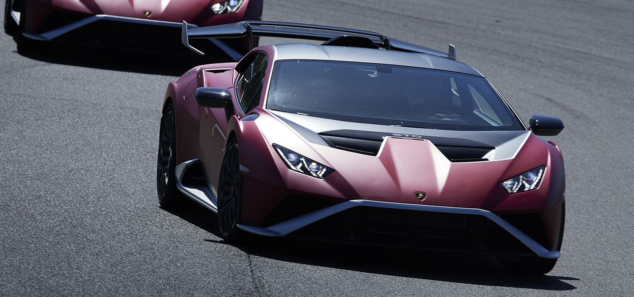 ランボルギーニ ウラカンSTOの試乗──内燃機関の魅力を極限まで推し進めたようなクルマ｜Lamborghini