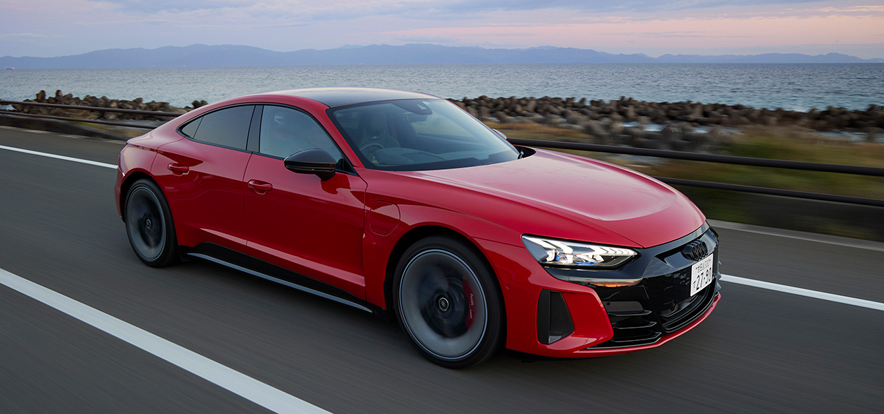 アウディe-tron GTに試乗──一言でいって、運転していて気持ちがいいクルマだ|Audi