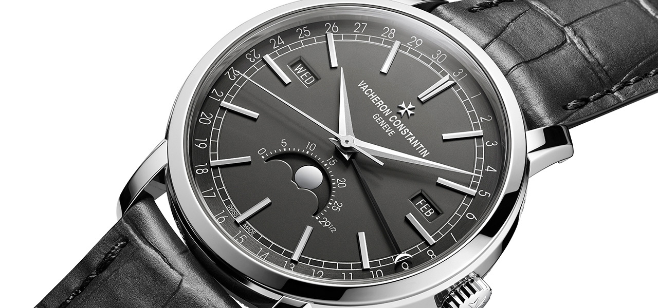 昔ながらのトリプルカレンダーが、モダンかつシャープな雰囲気のエッジモデルに生まれ変わりました|VACHERON CONSTANTIN