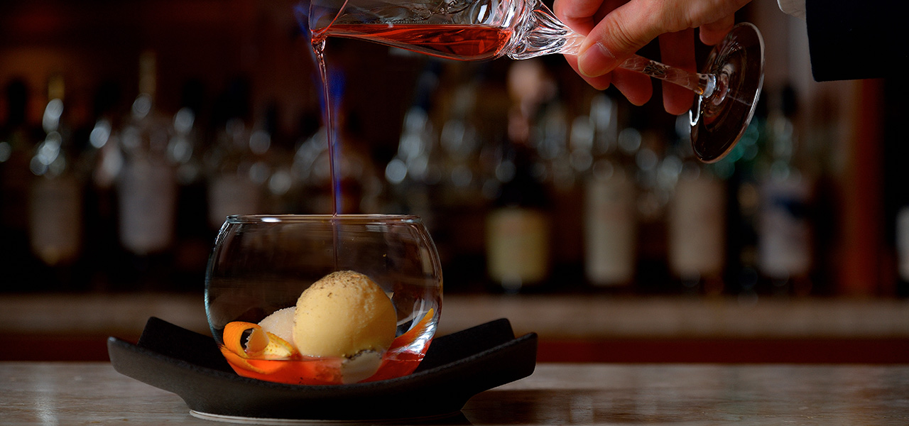 コアントロー×ホテル椿山荘東京がバレンタイン、ホワイトデーに贈る、オレンジ香る特別メニュー｜REMY COINTREAU