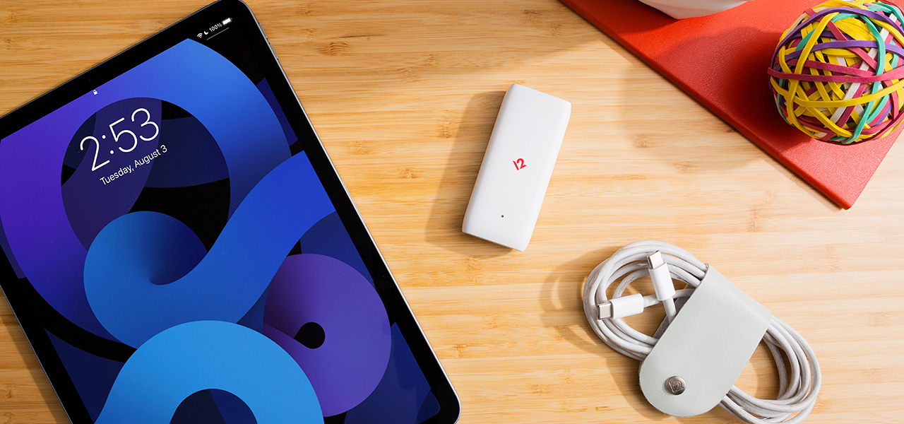 厚さはわずか約17mm。超薄型でパワフルな高速充電器「PlugBug Slim」|Twelve South