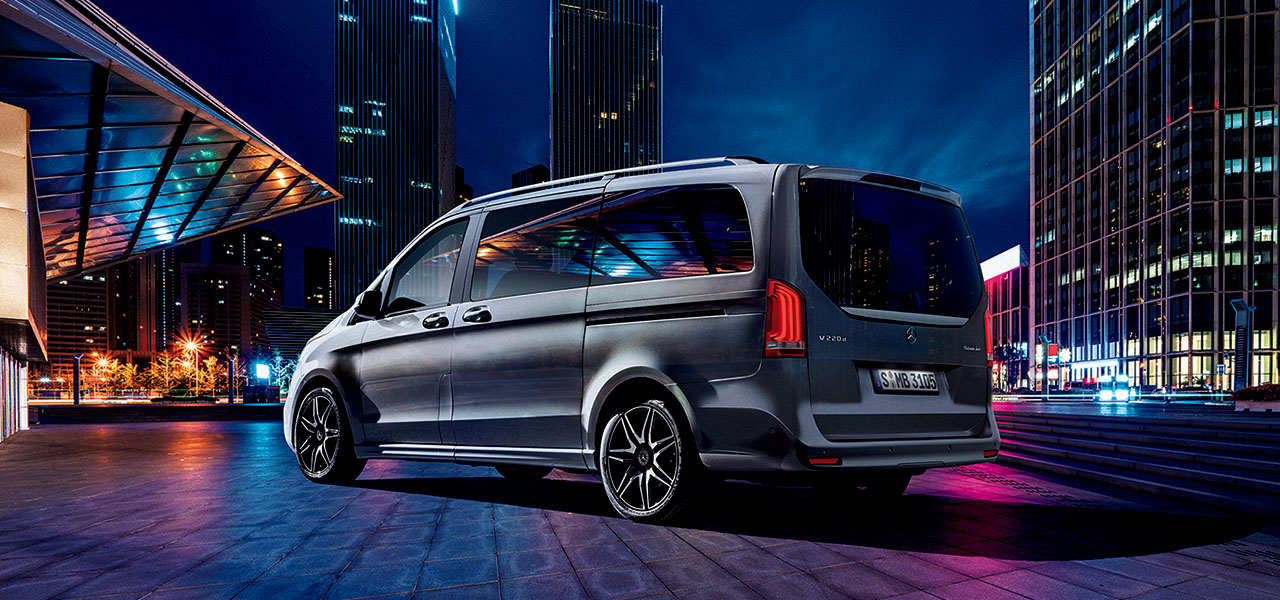 メルセデス・ベンツ、Vクラスを一部改良し、最上級グレードを導入|Mercedes Benz
