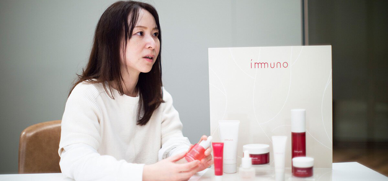 原料の原料まで遡及し、工場の背景にまで目を向ける 徹底して肌と地球の環境にこだわる「immuno」前編｜BEAUTY