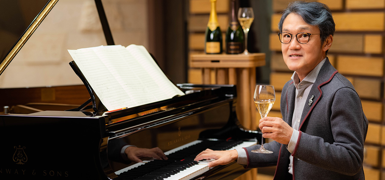 クリュッグに捧げる旋律。千住明氏が作曲した楽曲「レ・クレアシオン 2008」が披露|KRUG