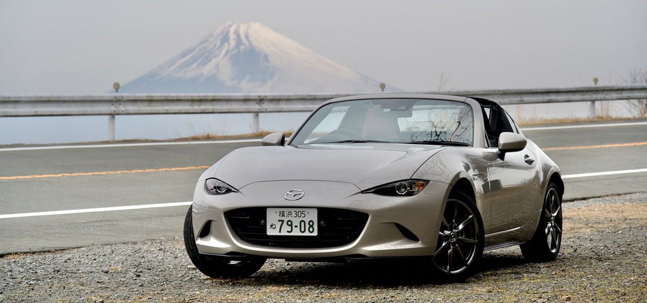 改良型マツダ ロードスターに試乗──KPCによる最高の走りを体感|MAZDA