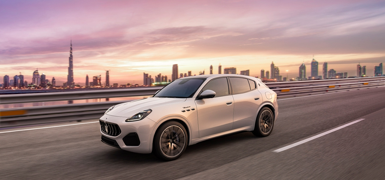 レヴァンテの弟分が登場──マセラティ、新型SUV「グレカーレ」を発表｜Maserati