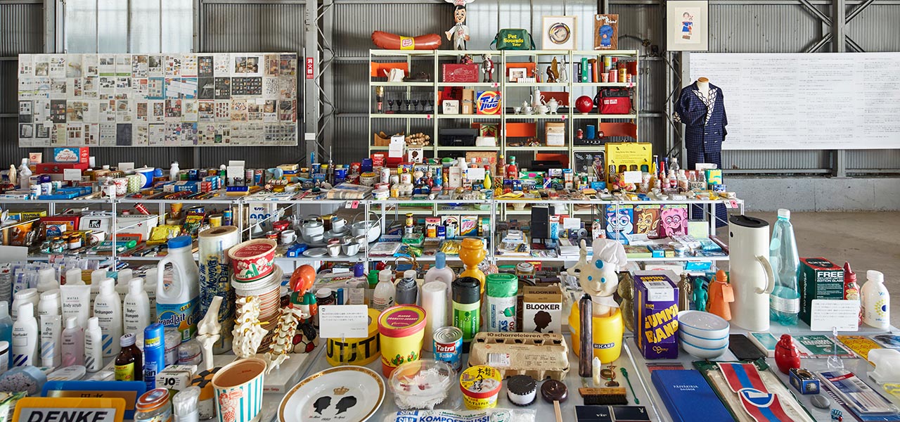 2017年に開催した展覧会をまとめた記録集『柳本浩市 ARCHIVIST』 が刊行｜柳本浩市