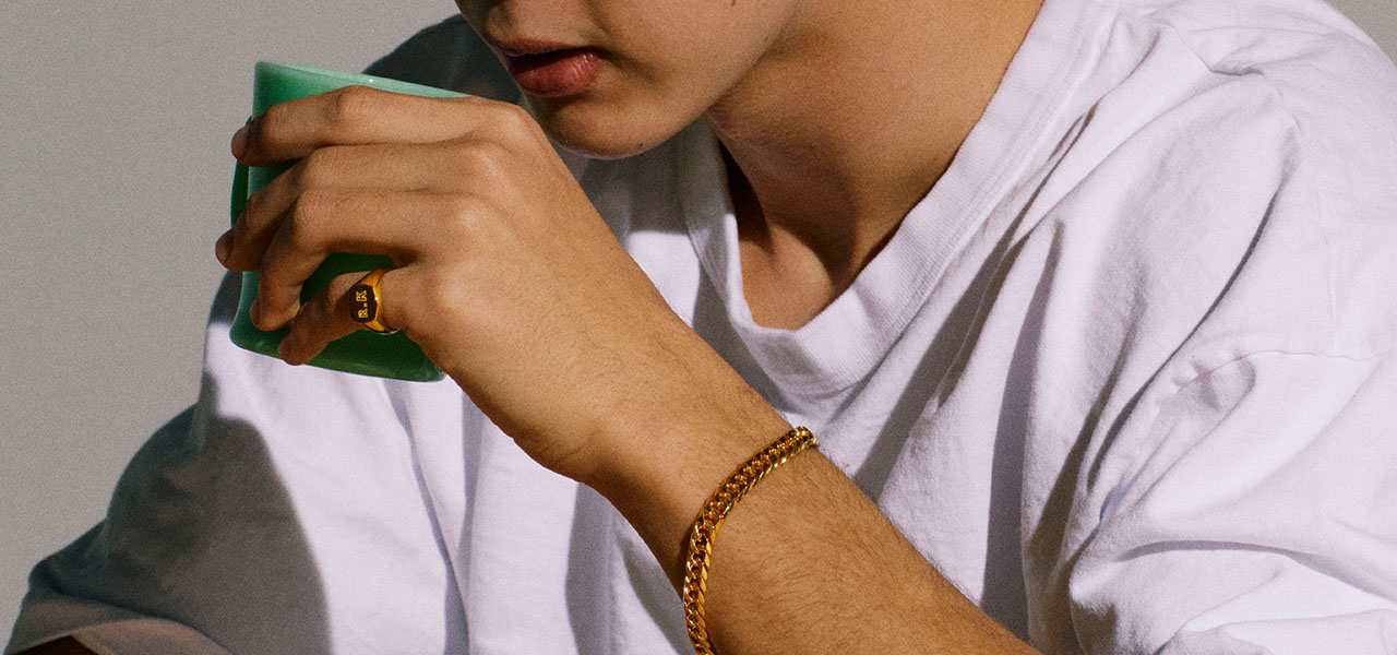 長谷川昭雄氏とギンザタナカの初コラボレーション。刻印ができるヘキサゴン型リングが登場|GINZA TANAKA