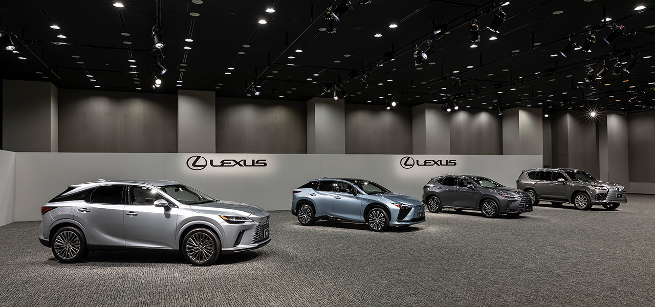 コアモデルだからこそ変革に挑戦──新型レクサス「RX」の進化に迫る｜LEXUS