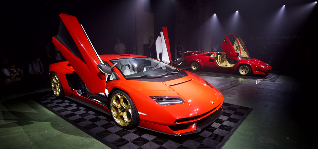 48Vハイブリッドの新型「カウンタック」が日本上陸｜Lamborghini