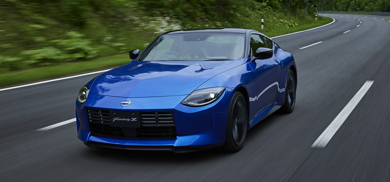 日産「フェアレディZ」に試乗──ドライバーと一体になって走るダンスパートナー|NISSAN