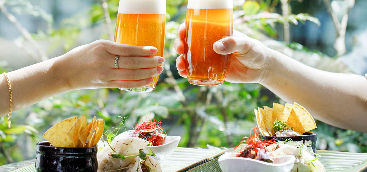 オリジナルビールのフリーフローをお得に楽しむ、パーク ハイアット 東京の夏の風物詩が2年ぶりに復活｜PARK HYATT TOKYO