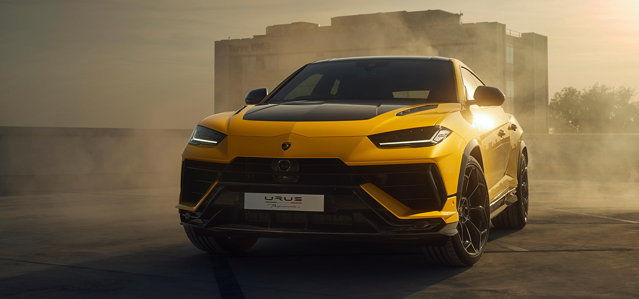 スーパーSUV「ウルス」がさらにスーパーに!──ハイパフォーマンスバージョン「ペルフォルマンテ」デビュー|Lamborghini