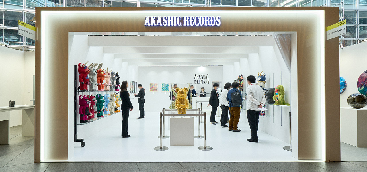 『AKASHIC RECORDS 3.5』inアートフェア東京2023 レポート | MEDICOM TOY