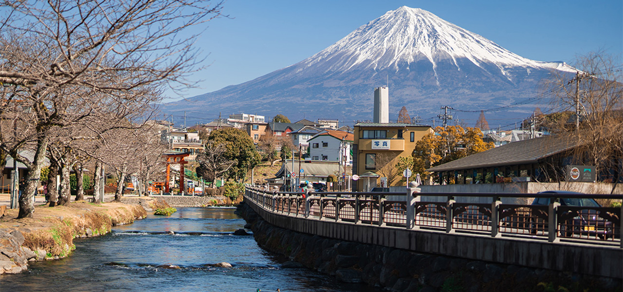 究極の聖地巡礼。時代を超え、肌で感じる歴史と自然。|TRAVEL