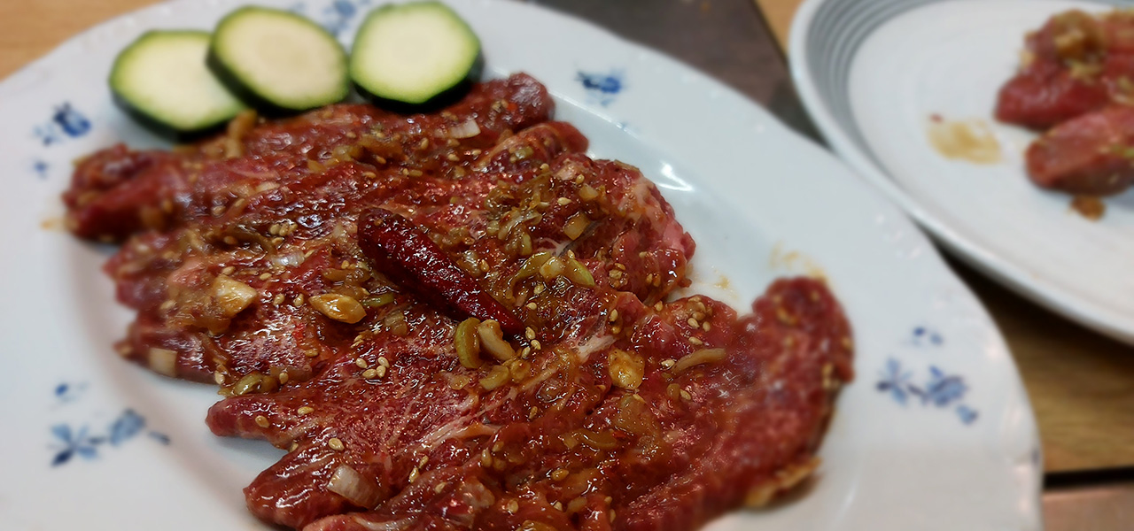 連載エッセイ|#ijichimanのぼやき「煙草と酒と美味いメシ」