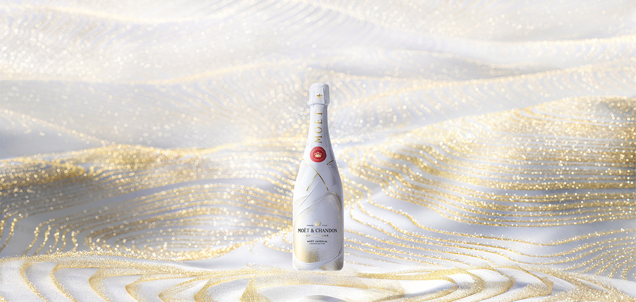 ホリデーシーズンを彩る限定シャンパーニュ「モエ・エ・シャンドン ゴールデンテロワール」｜MOËT & CHANDON