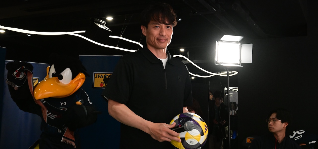 サッカーW杯出場を決する試合を前に全サポーター必見の新アパレルラインが誕生