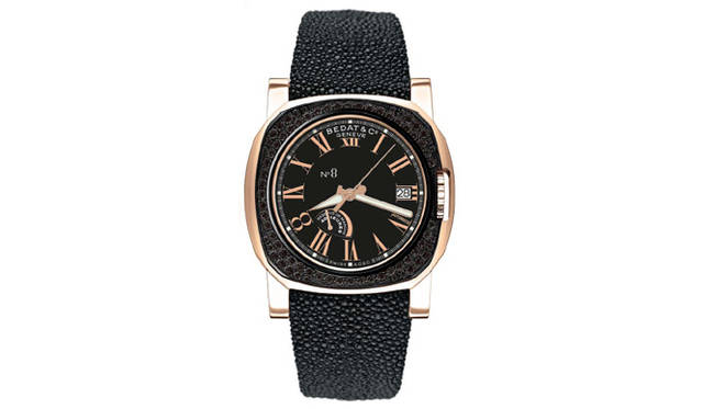 　NO.8　自動巻き　18KPGケース　ガルーシャベルト　ブラックダイヤモンド(75個）