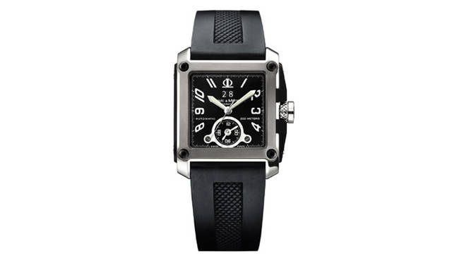 <strong>Baume & Mercier｜ボーム＆メルシエ</strong>  ハンプトン・スクエア・マグナム　自動巻き　SSケース　ラバーベルト
