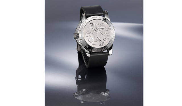 <strong>ショパール｜CHOPARD</strong>　ミッレ ミリア GT XL クロノ 2007 限定モデル」のケースバック。「ミッレ ミリア」のコース全図がエングレービングされている