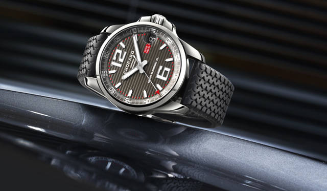 <strong>ショパール｜CHOPARD</strong>　ミッレ ミリア GT XL スピード　ブラック　チタン　　自動巻き　チタンケース　ラバーベルト