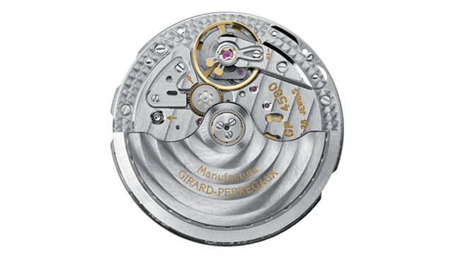 <strong>GIRARD-PERREGAUX｜ジラール・ペルゴ</strong>2006年に開発された自社開発ムーブメント「Cal.GP4500」系。直径30.0mm×厚さ3.95mmの大型サイズであり、2007年の新作「ヴィンテージ1945 スクエア 4500」に搭載された。