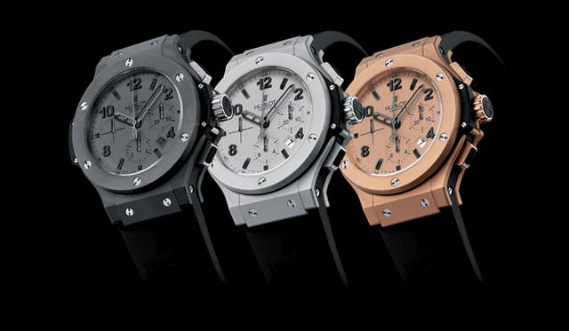 <strong>ウブロ｜HUBLOT</strong> (左）ビッグ・バン タンタルマット　　自動巻き　タンタルケース　ラバーベルト　　(中）ビッグ・バン プラチナマット　　自動巻き　プラチナケース　ラバーベルト　　（右）ビッグ・バン ゴールドマット　　自動巻き　18KPGケース　ラバーベルト