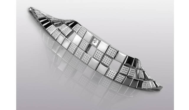  ジュワイアリー 101・マンシェット　手巻き（世界最小Cal.101） 18KWGケース＆ブレス　ダイヤモンド