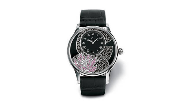 <b>JAQUET DROZ｜ジャケ ドロー</b>　フルール・ド・ロータス　　自動巻き　18KWGケース　クロコダイルベルト　ブラックダイヤモンド（239粒） ピンクサファイア（77粒） ダイヤモンド（12粒）