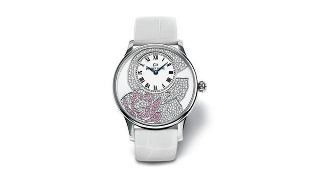 <b>JAQUET DROZ｜ジャケ ドロー</b>　フルール・ド・ロータス　　自動巻き　18KWGケース　クロコダイルベルト　ダイヤモンド（251粒）　ピンクサファイア（77粒）