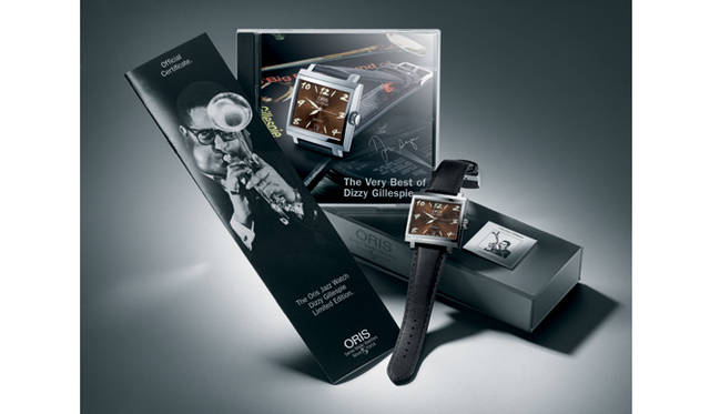 <b>ORIS｜オリス</b>　“ディジー・ガレスピー”限定モデルには、特典のCD付きブックが付属される。