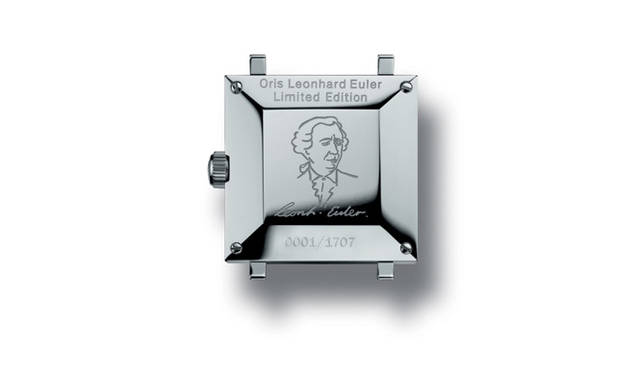 <b>ORIS｜オリス</b>　18世紀の偉大なる数学者をエングレービングした“レオンハルト・オイラー”限定モデルの裏ブタ。