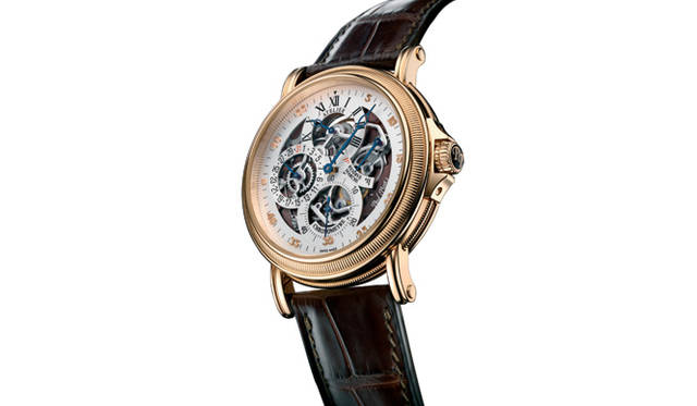 <strong>PaulPicot｜ポール ピコ｜フォトギャラリー</strong>　「アトリエ 42 スケルトン オープン・フェイス」の18KPGケースモデル。スケルトン化された文字盤から、レギュレーターダイヤルの複雑なメカニズムがかいまみられる。コインエッジベゼルがセットされた美しいケースプロポーションにも注目したい。