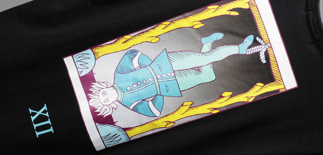 07 A/W COLLECTION 【TAROT】　T-SHIRT　「THE HANGINGMAN」　|　COLOR:WHITE、BLACK、H.GRAY　PRICE:7000円