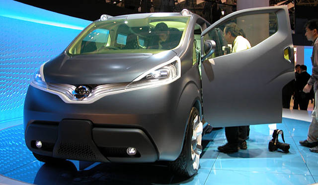 日産のコンセプトカー「NV200」。ビジネスのプロフェッショナルにふさわしい新世代のビジネスツールを標榜する、小型商用コンセプトカー。 