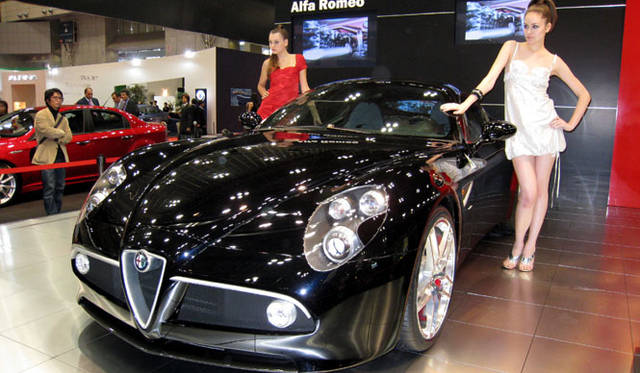 アルファ・ロメオ・アルファ8Cコンペティツィオーネ