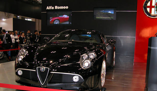 アルファ・ロメオ・アルファ8Cコンペティツィオーネ