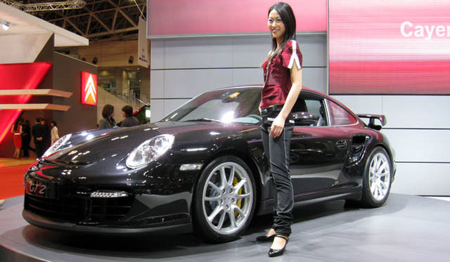 ポルシェ911 GT2