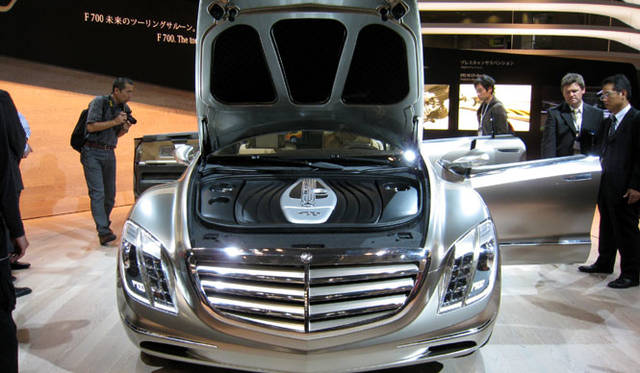 メルセデス・ベンツF700