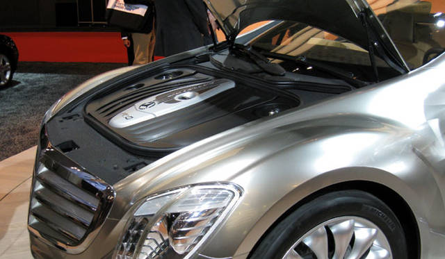 メルセデス・ベンツF700