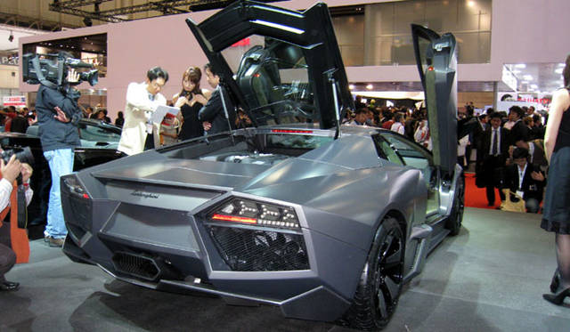 ランボルギーニ・レヴェントン