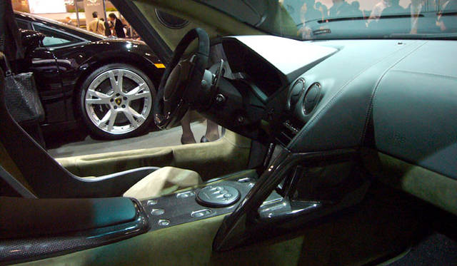 ランボルギーニ・レヴェントン