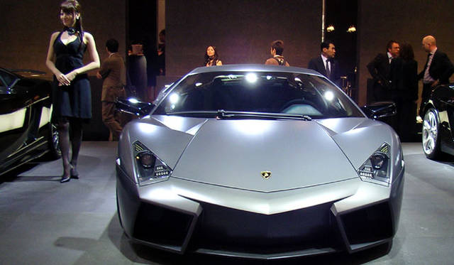 ランボルギーニ・レヴェントン