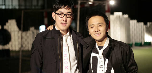 デザインタイド実行委員長、青木昭夫氏とCIBONE代表、横川正紀氏。