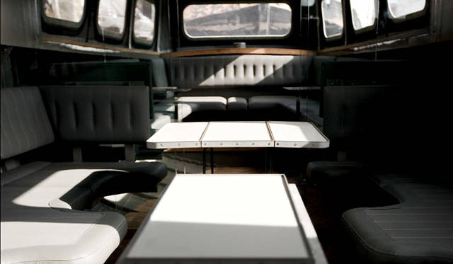 「RAW Ferry 01」の内装はすべてG-STAR RAWのインテリアデザインチームが手がけた