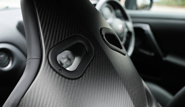 NISSAN GT-R Spec V｜The Recaro bacet seats given to the 